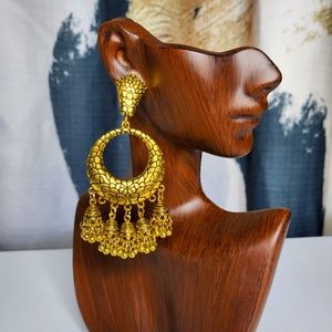 Gladiator earrings